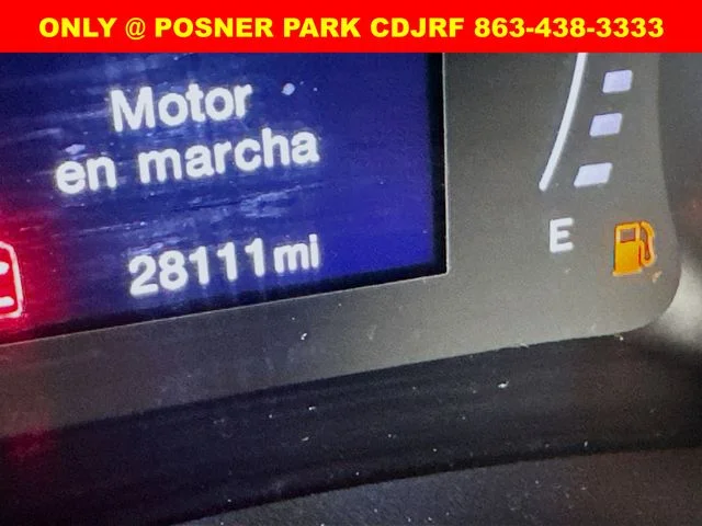 Used 2017 White Jeep Latitude image 12
