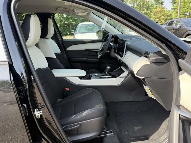 New 2026 Jet Black Mica Mazda 2.5 S Select AWD image 15