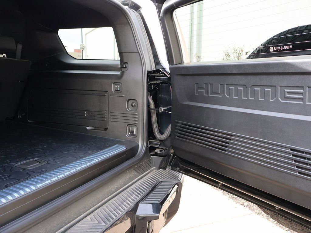 2025 GMC HUMMER EV 3X - Photo 17
