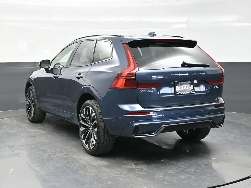 New 2026 Denim Blue Volvo Ultra image 5