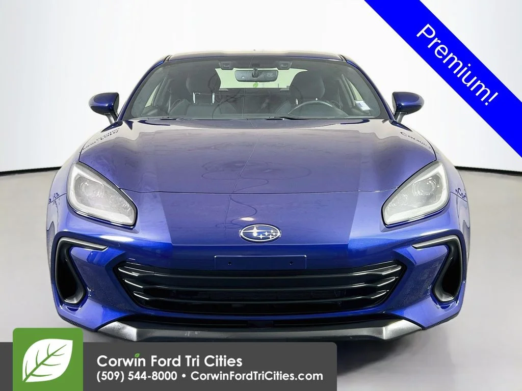 Used 2024 Sapphire Blue Pearl Subaru Premium image 4