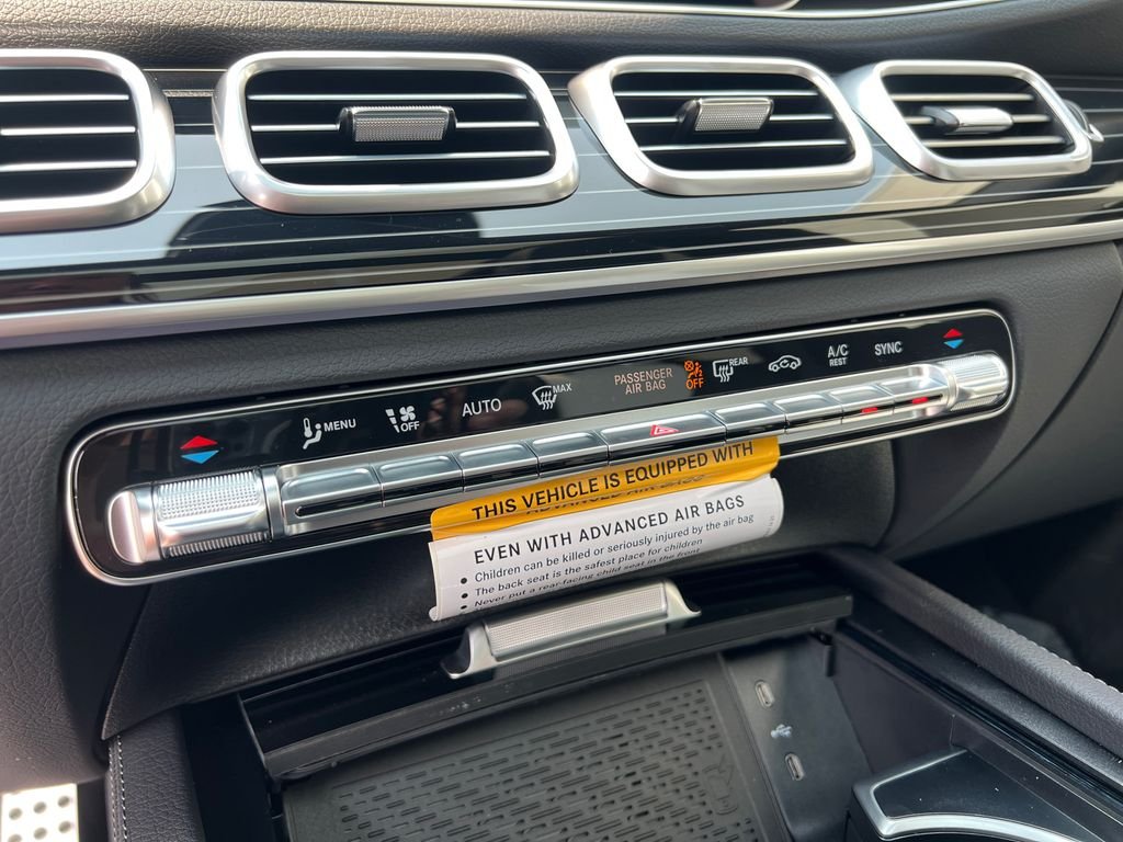 New 2026 Black Mercedes-Benz GLE 450 image 21