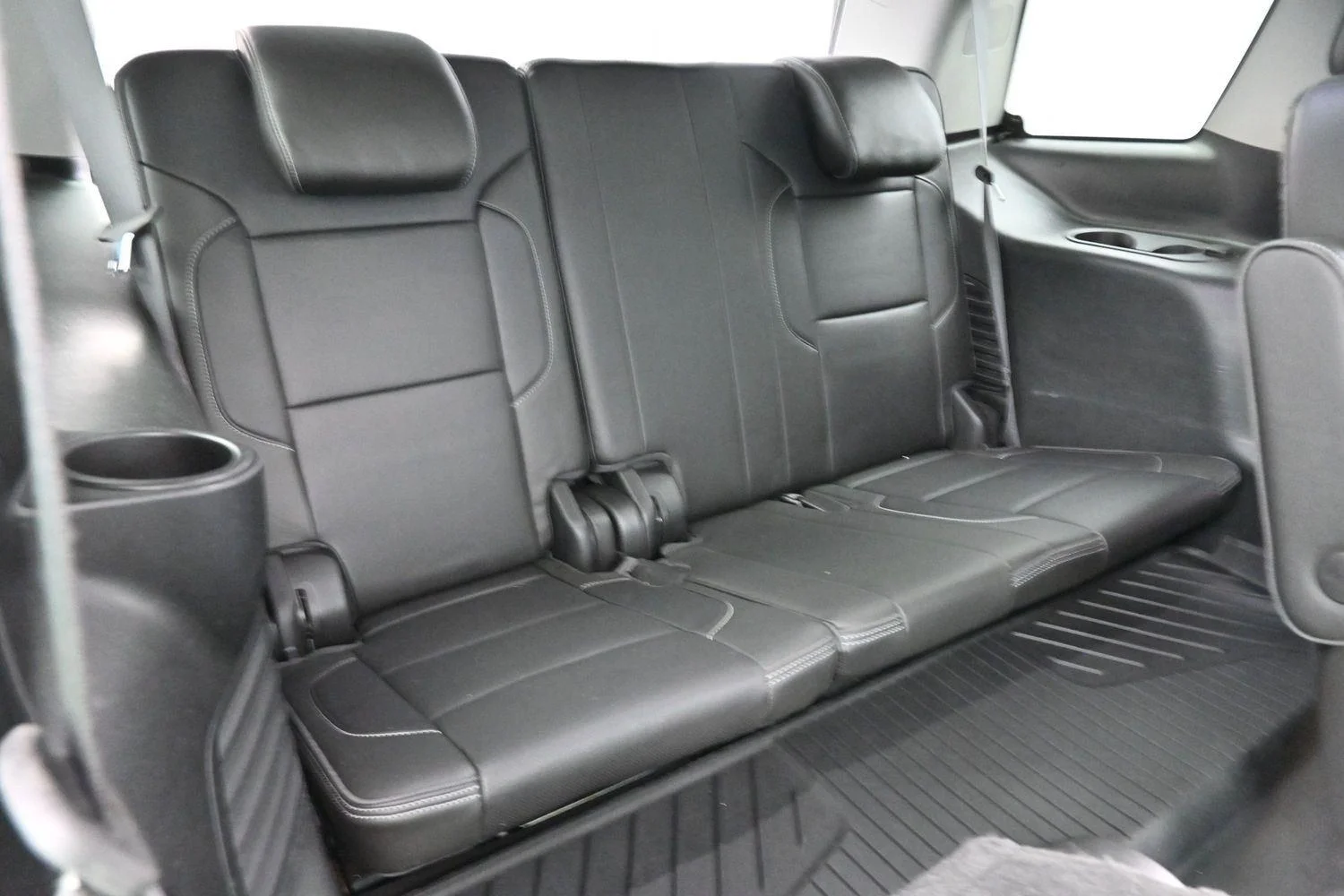 Used 2020 Summit White GMC Denali image 42