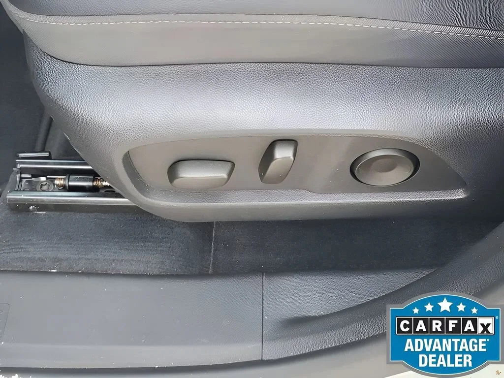 Used 2025 Cacti Green Chevrolet LT image 23