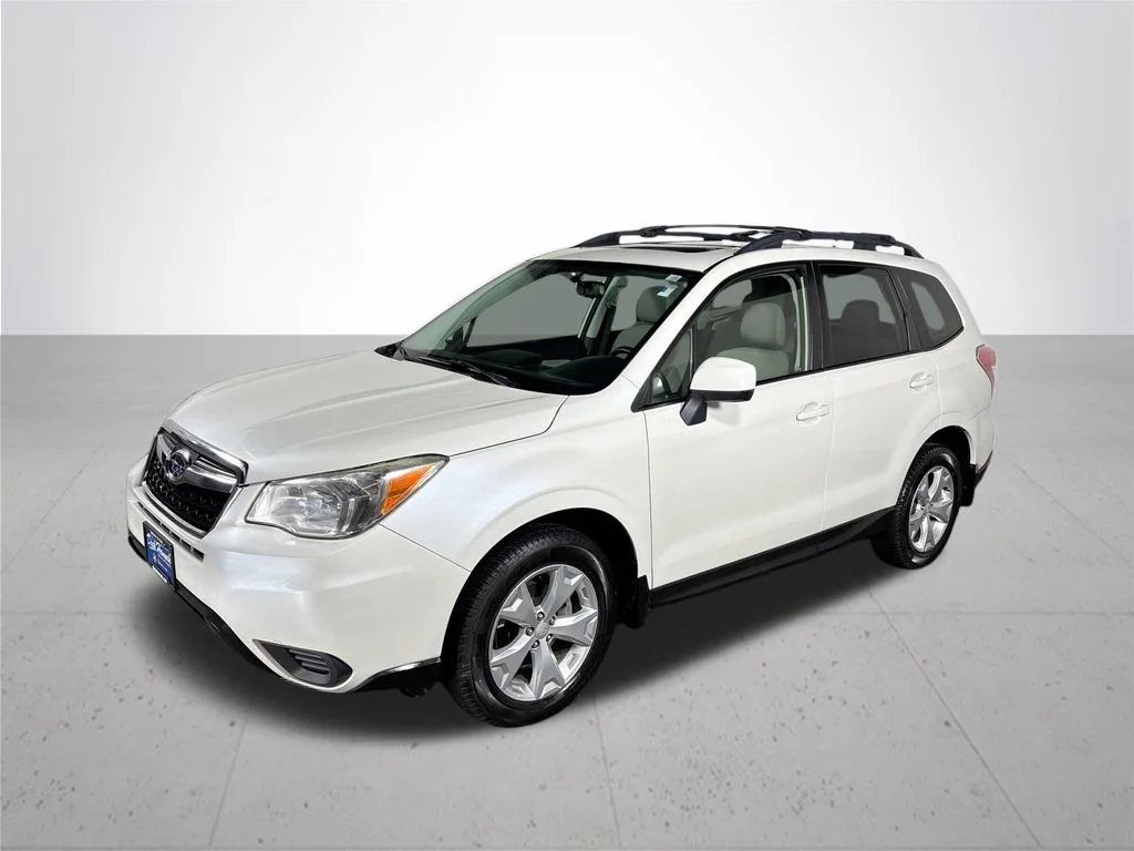 Used 2014 White Subaru 2.5i Premium image 2