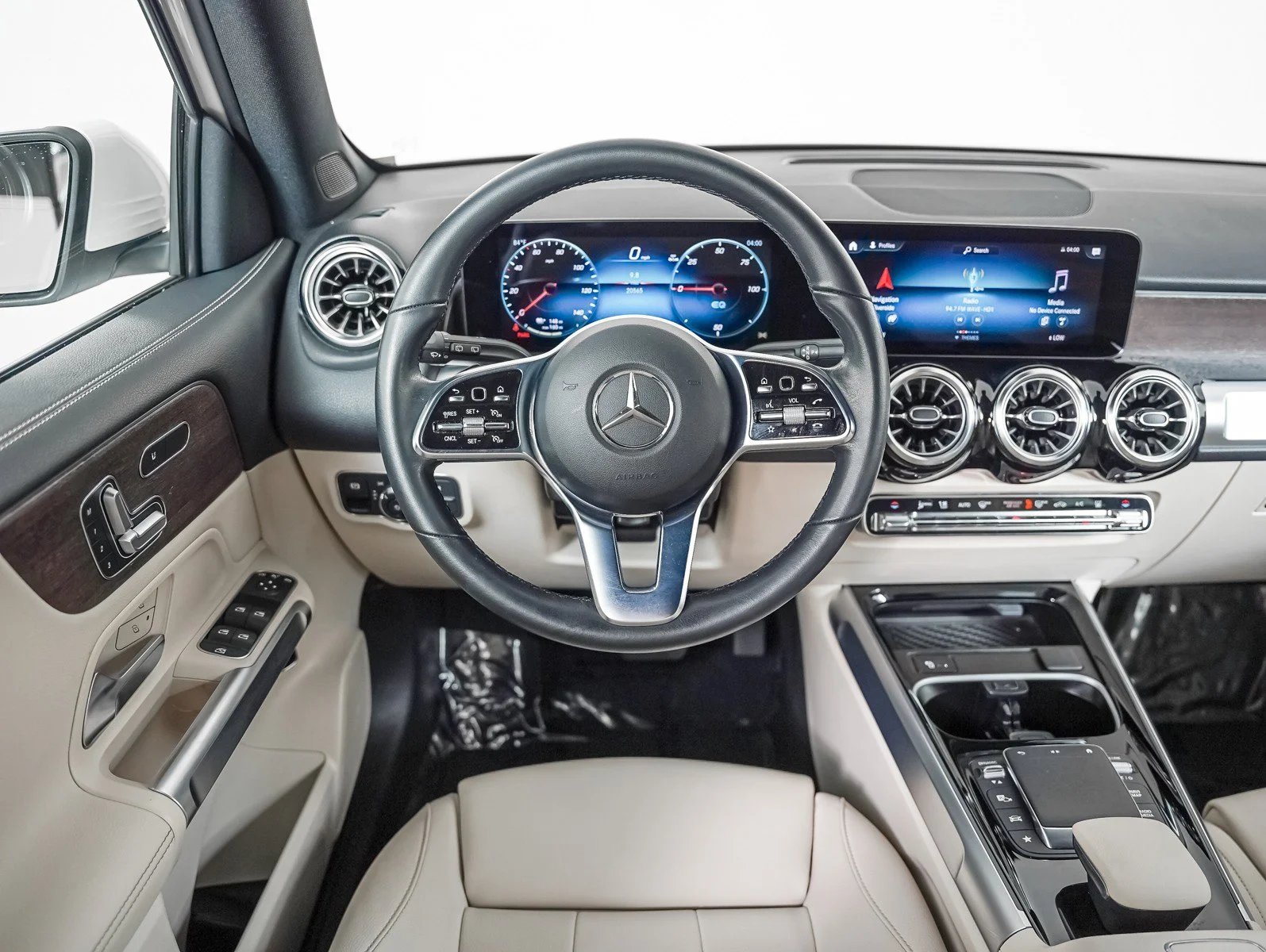 Certified Used 2023 Polar White Mercedes-Benz 300 4MATIC® image 15