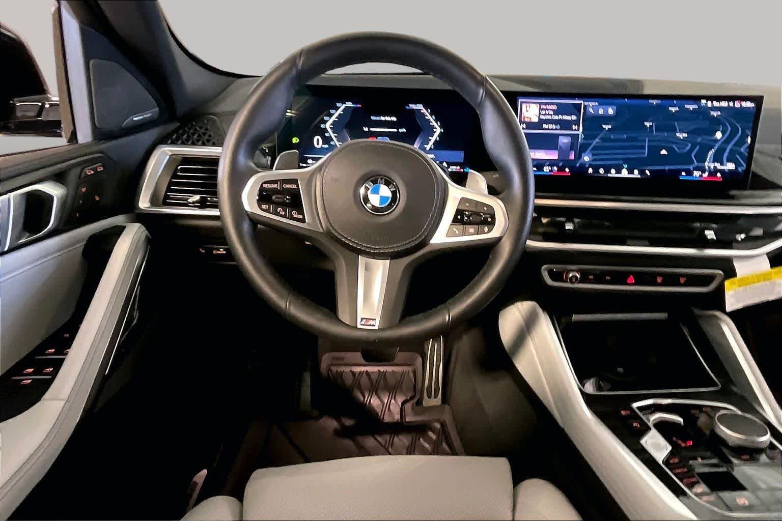 Certified Used 2025 Carbon Black Metallic BMW xDrive40i image 5