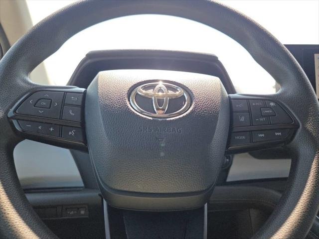 Certified Used 2025 MAGNETIC GRAY MET. Toyota  image 32