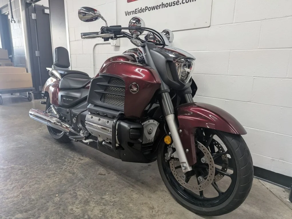 Used 2014  Honda Powersports  image 2