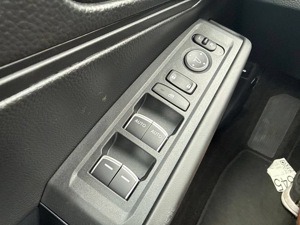 Used 2025 Black Honda LX image 22