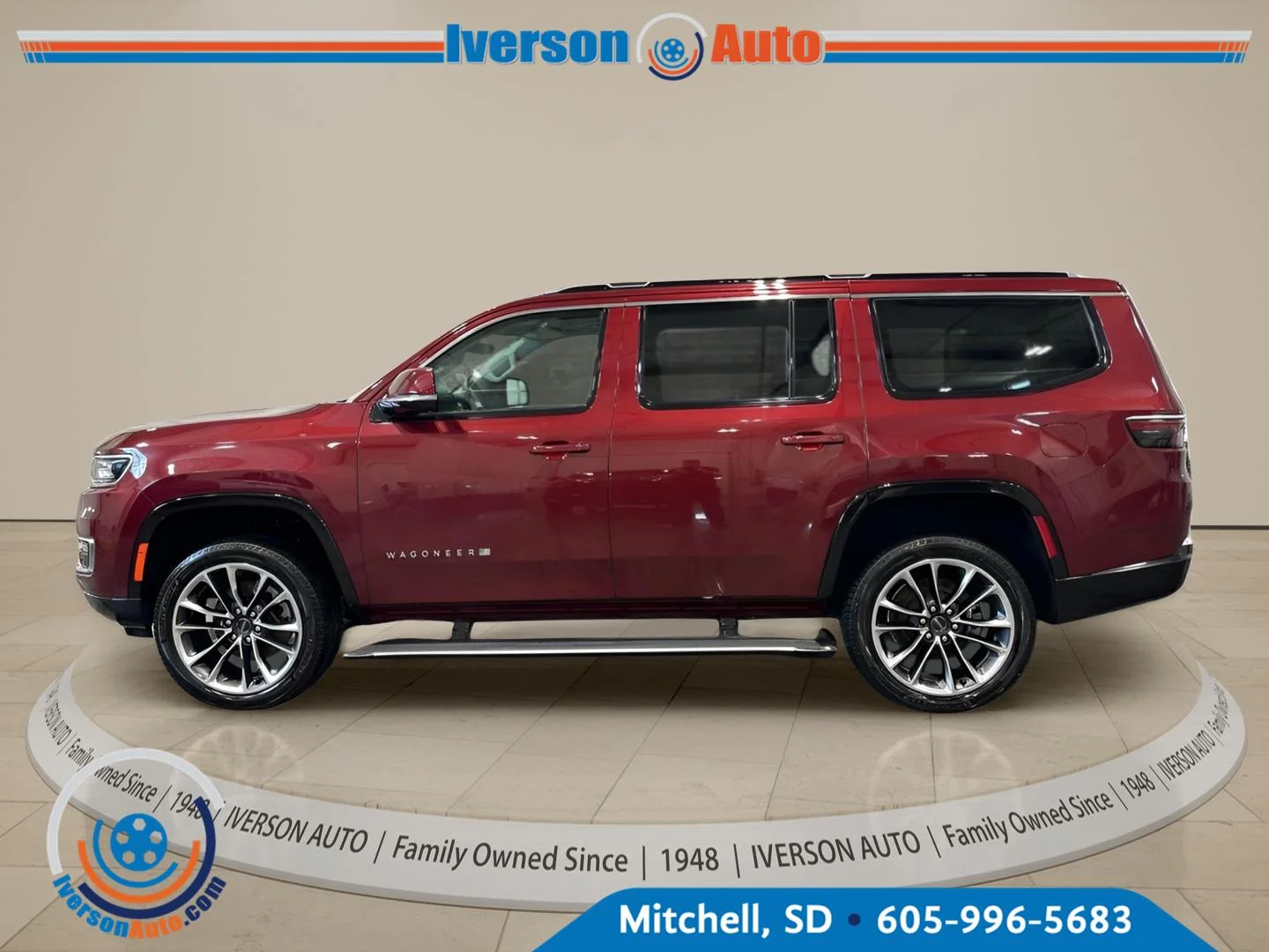 Used 2022 Velvet Red Pearlcoat Jeep Series III image 4