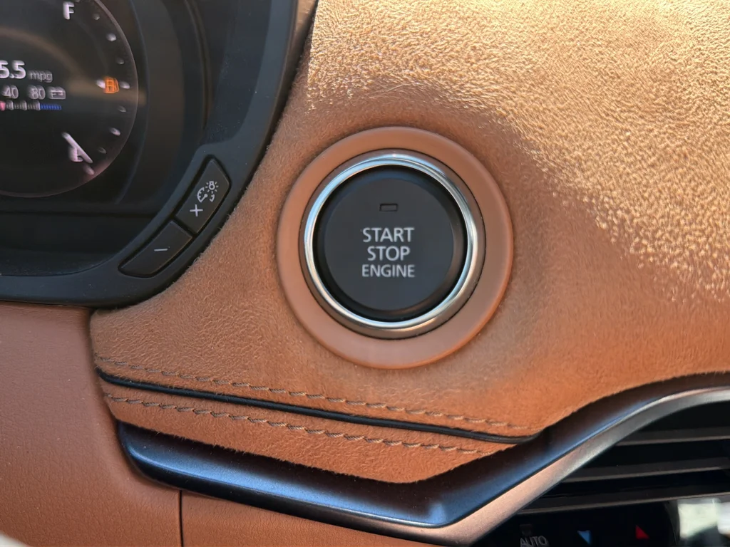 Used 2025 Beige Mazda 3.3 Turbo S Premium Plus image 14