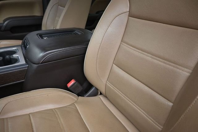 Used 2019 Red GMC Denali image 16