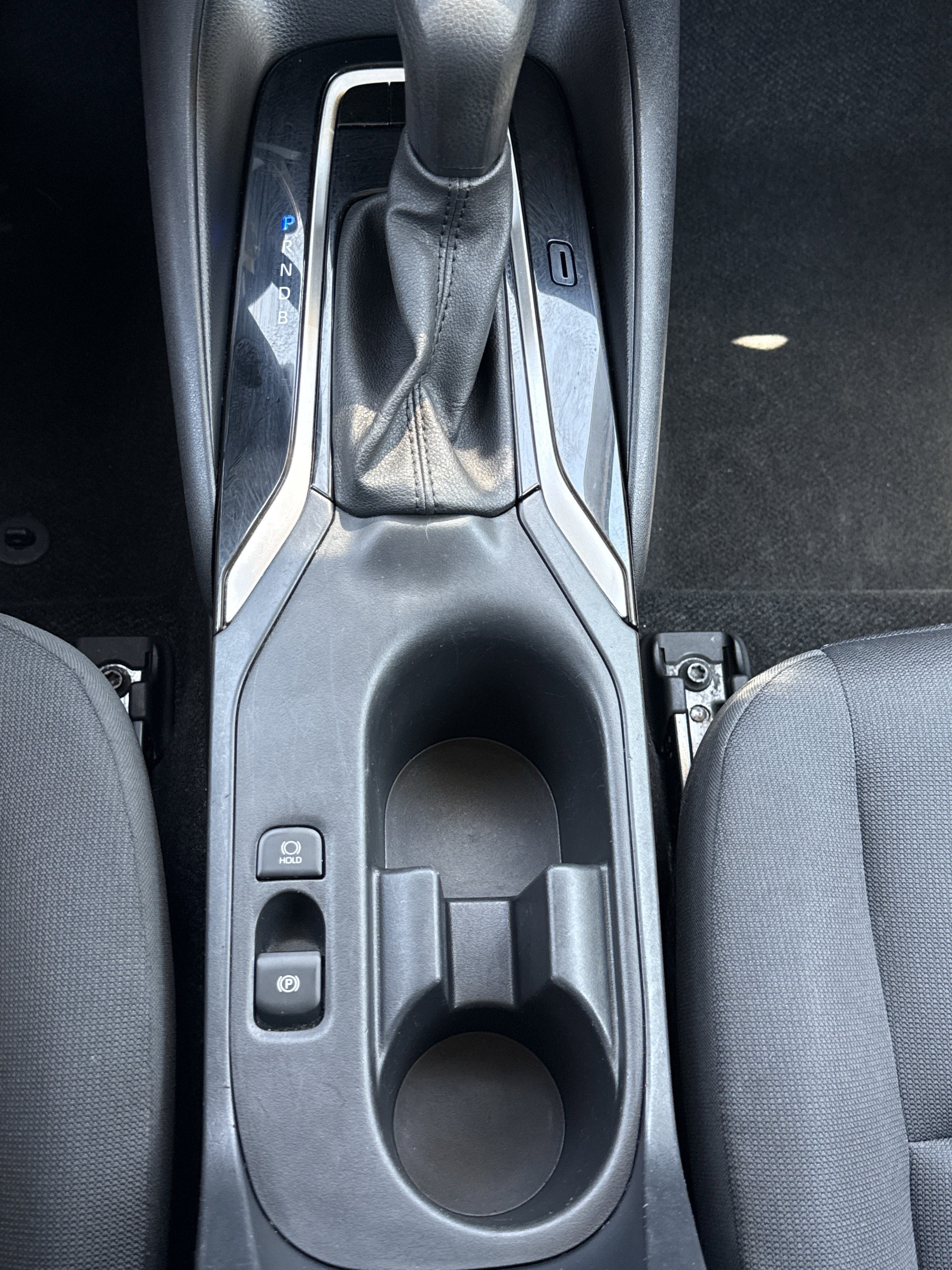2024 Toyota Corolla LE - Photo 30