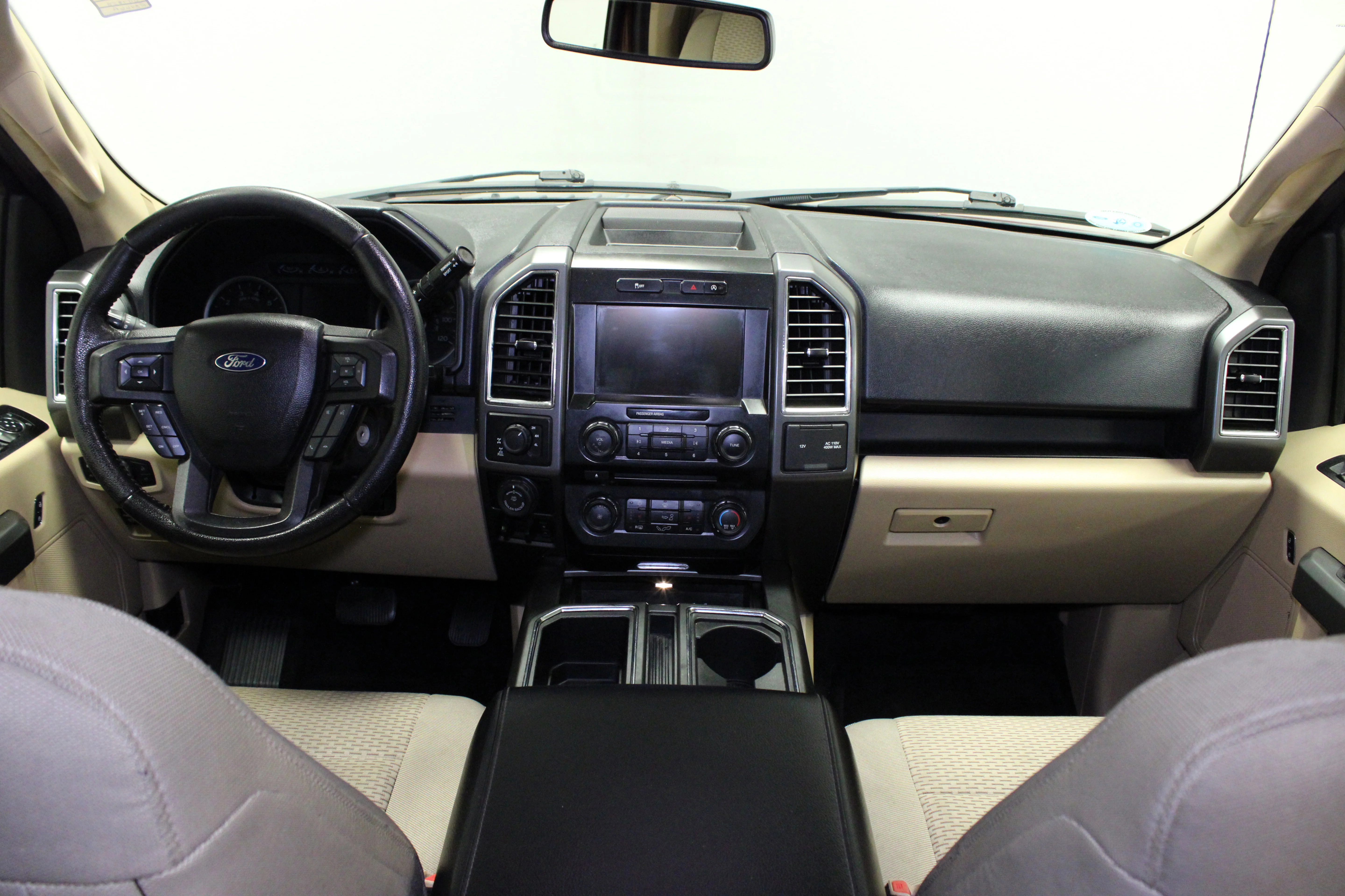 Used 2016 Bronze Ford XLT image 20