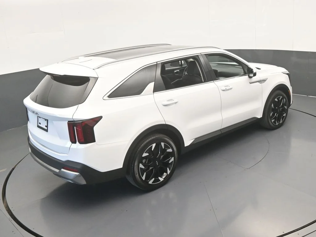 Used 2025 Glacial White Pearl Kia EX image 53