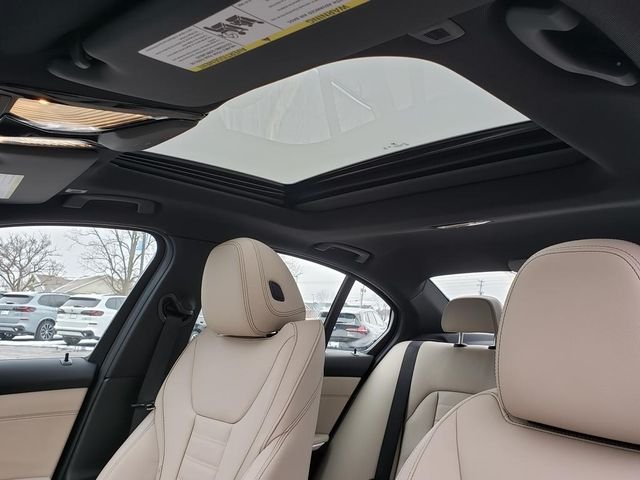 2026 BMW 3 Series 330i - Photo 10
