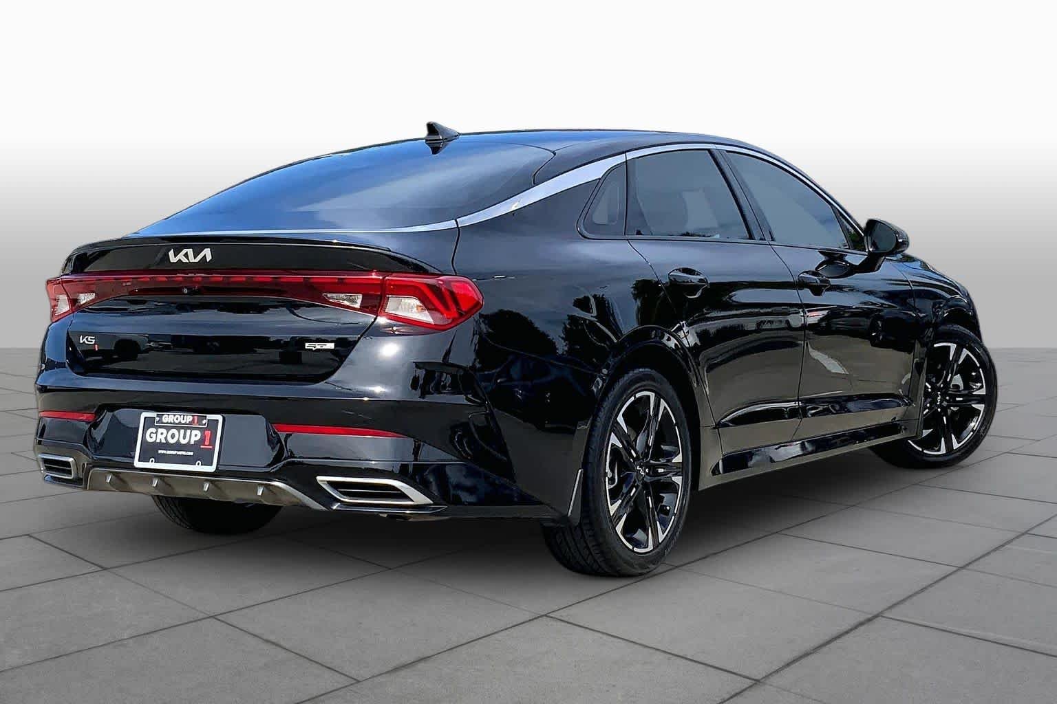 Used 2023 Ebony Black Kia GT-Line image 13