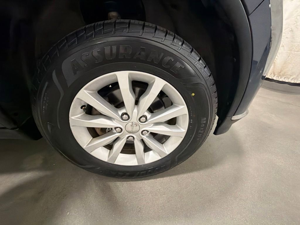 Used 2020 Reactor Blue Pearlcoat Dodge SXT image 22