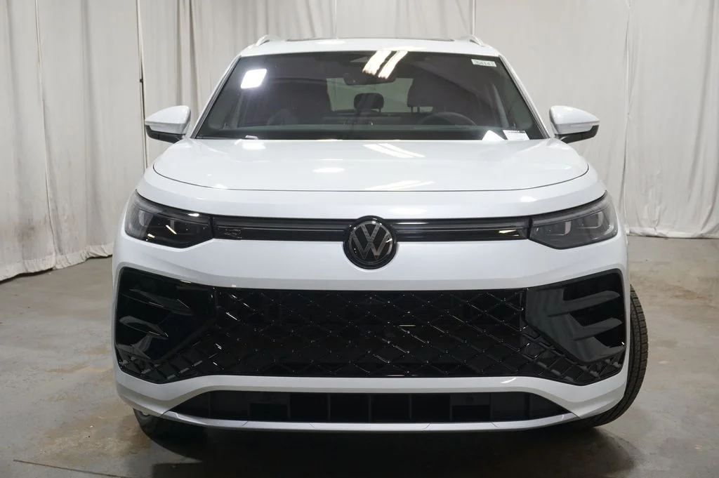 New 2026 White Volkswagen 2.0T SEL R-Line Turbo image 5
