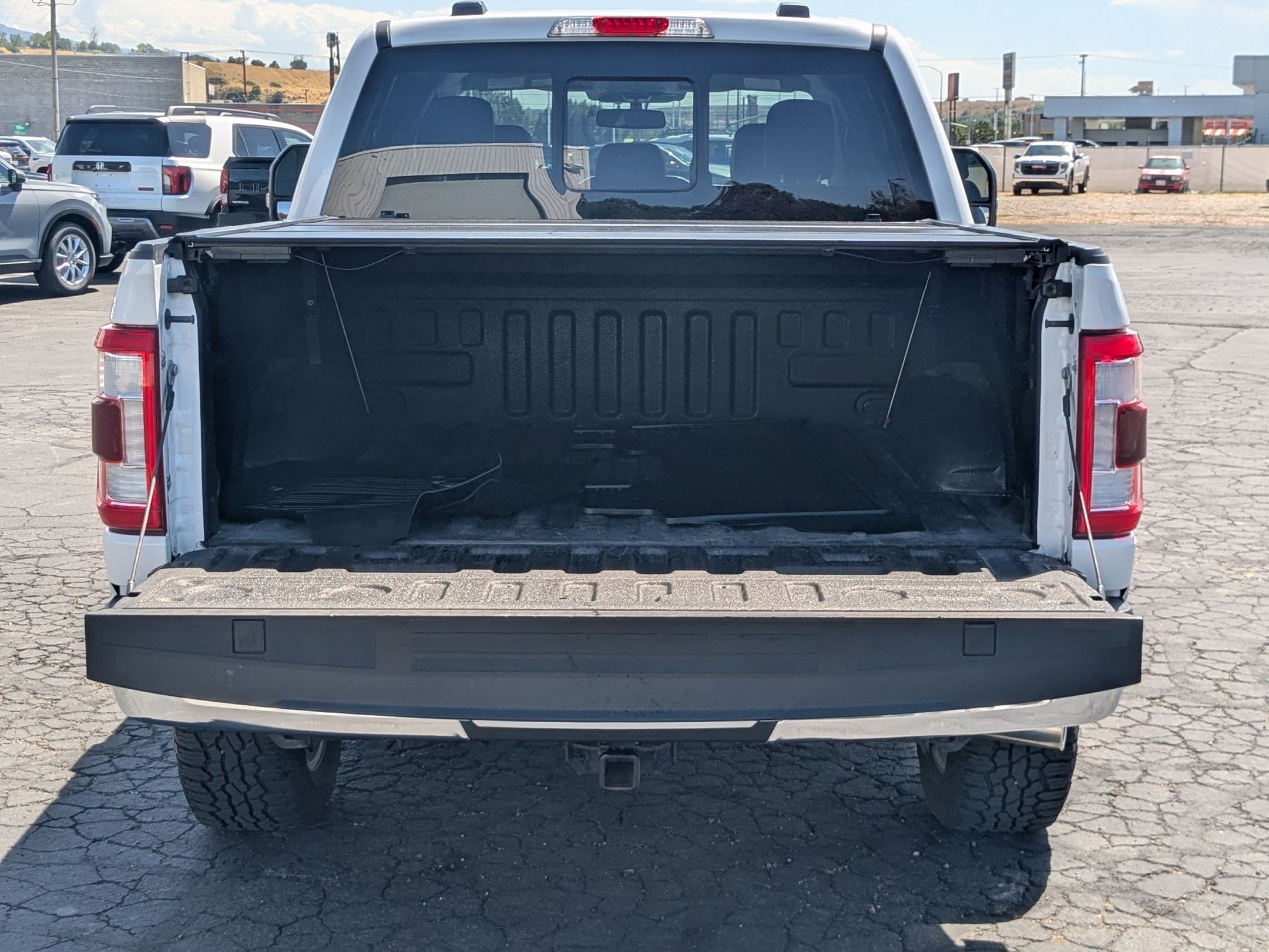 Used 2023 Oxford White Ford LARIAT image 37