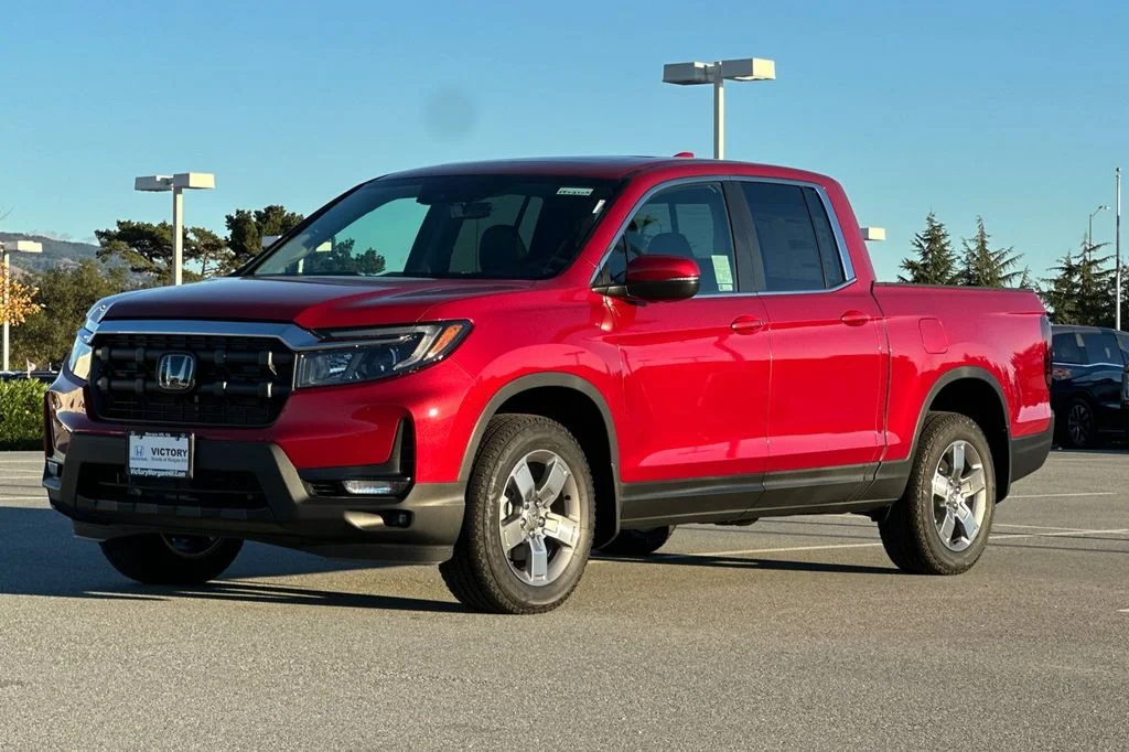New 2026 Radiant Red Metallic II Honda RTL image 8