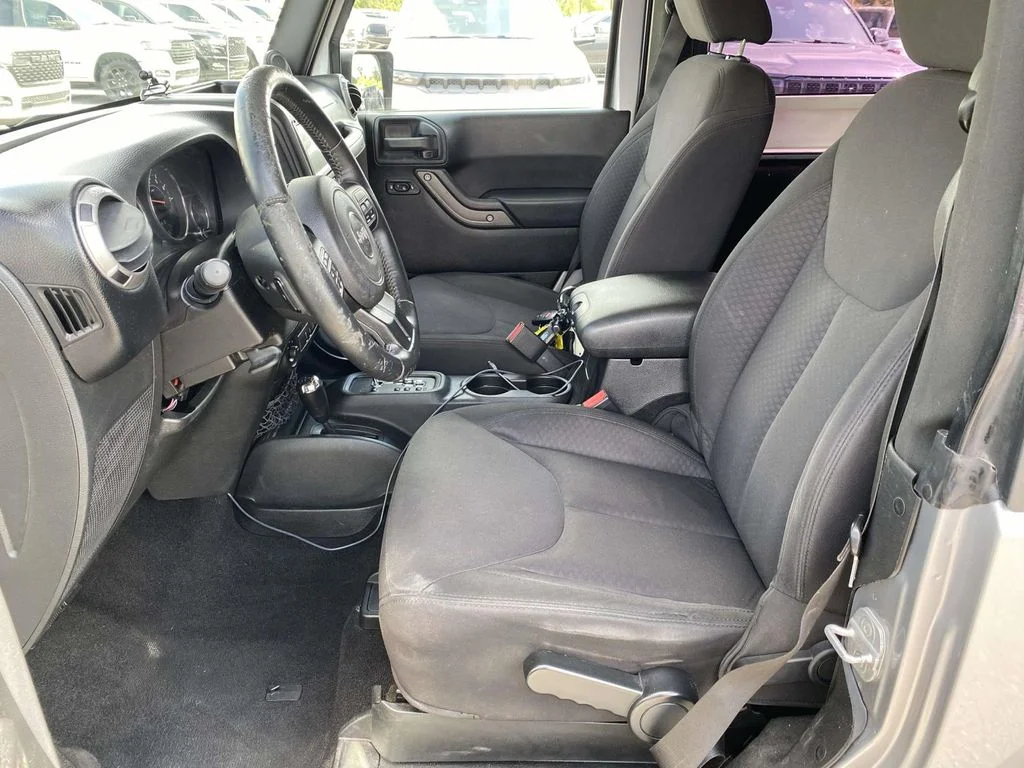 Used 2013 Silver Jeep Sport image 10