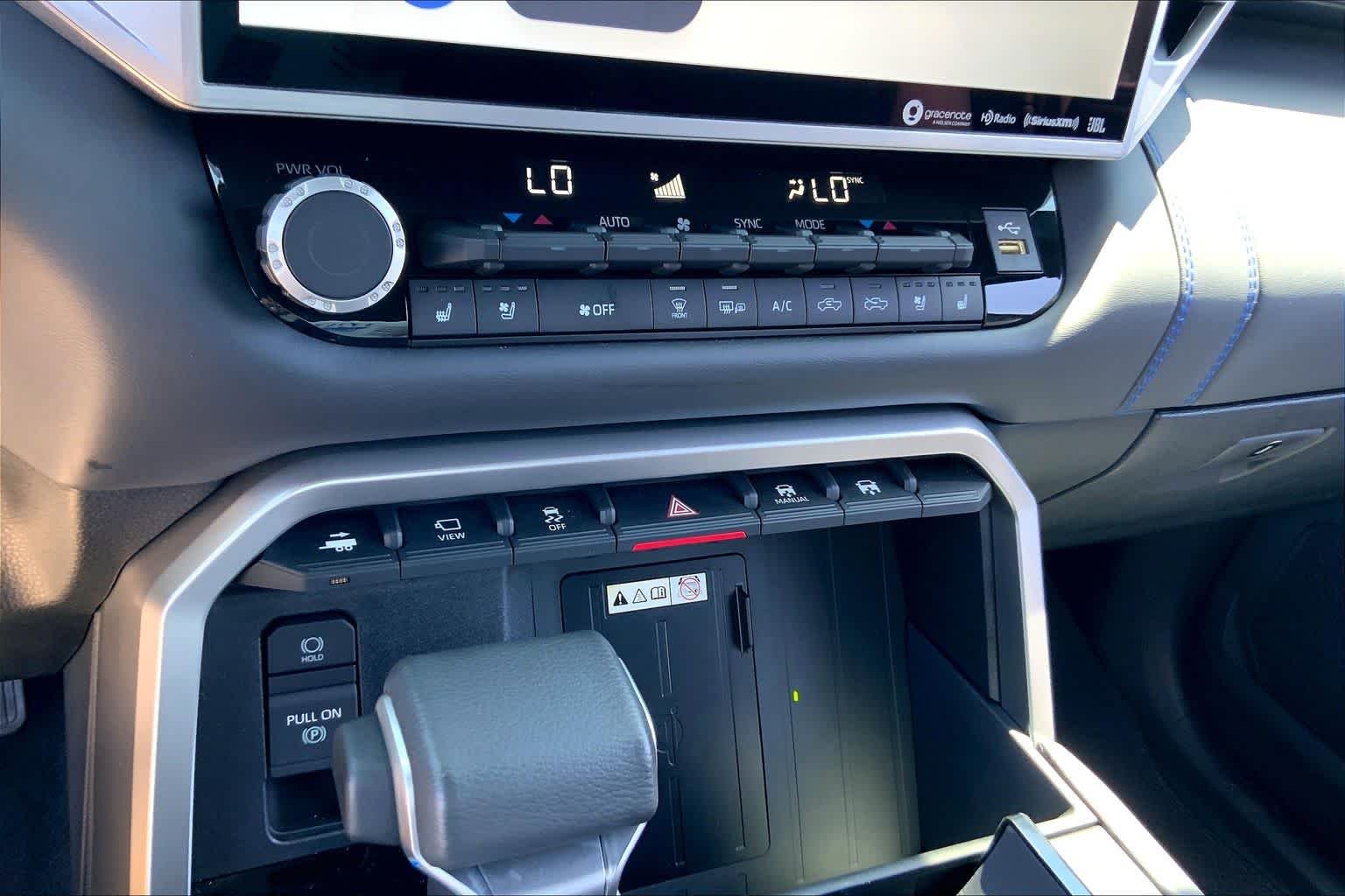 Used 2022 Blueprint Toyota Platinum image 33