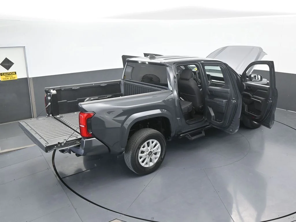 Used 2024 Underground Toyota SR5 image 67