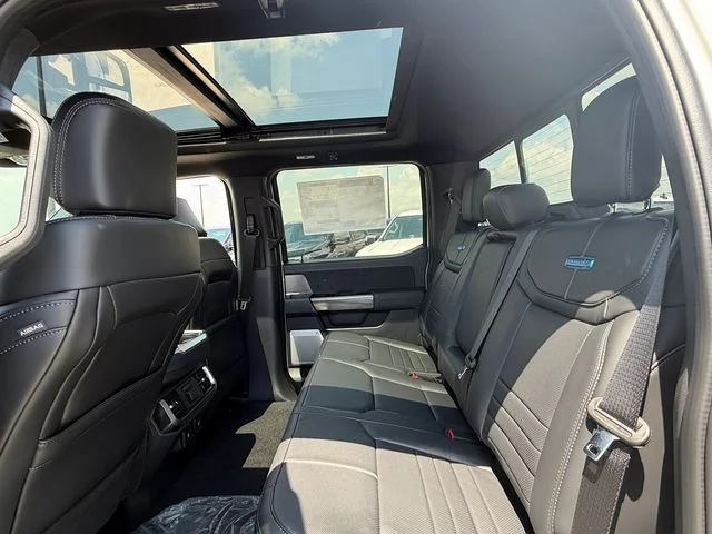 New 2026 Star White Metallic Tri-Coat Ford Platinum® image 9
