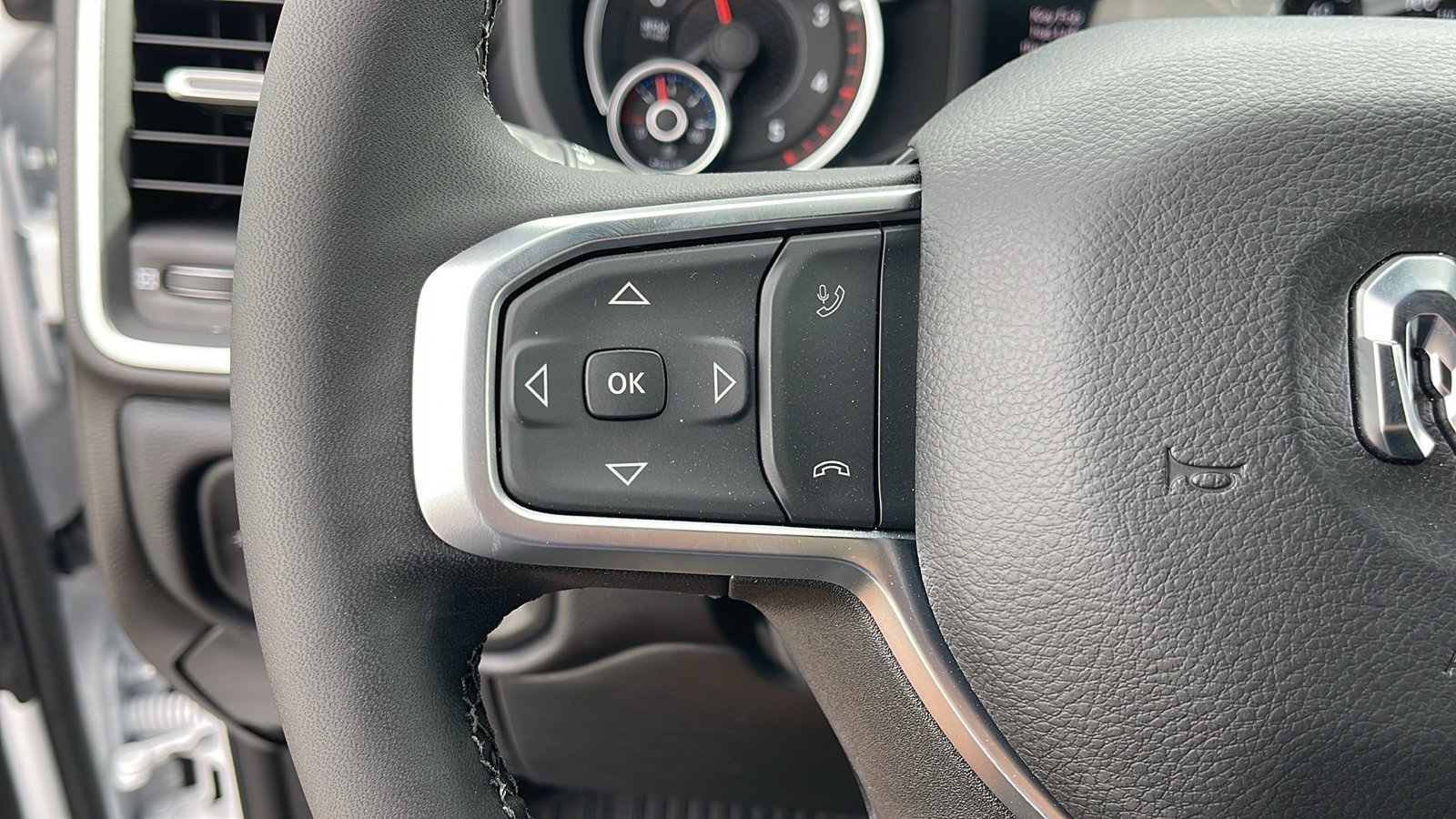 2025 RAM 2500 Big Horn - Photo 26