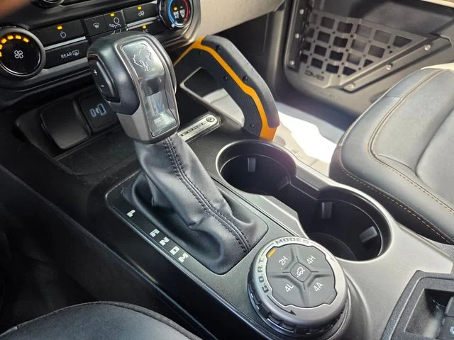Used 2022 White Ford Badlands image 18