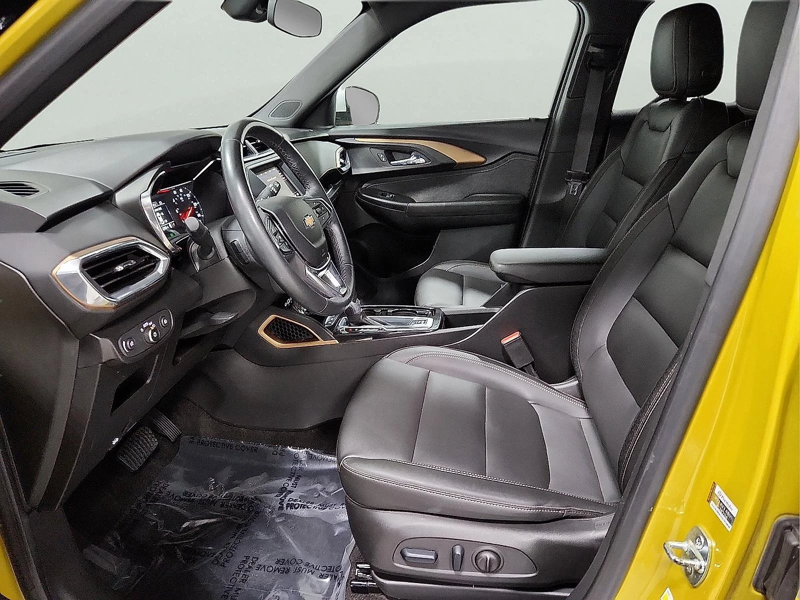 Used 2023 Nitro Yellow Metallic Chevrolet ACTIV image 10