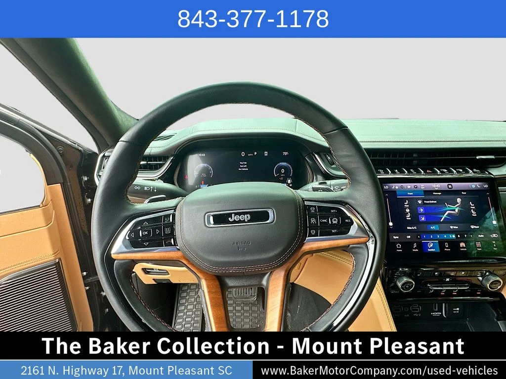 Used 2025 Diamond Black Jeep Summit image 11