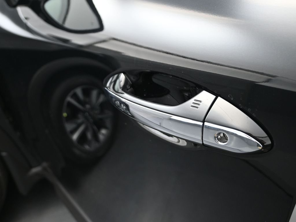 2025 INFINITI QX60 LUXE - Photo 11