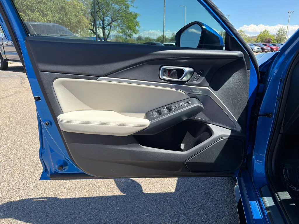 Used 2026 Double Apex Blue Pearl Acura FWD A-Spec with Technology image 9