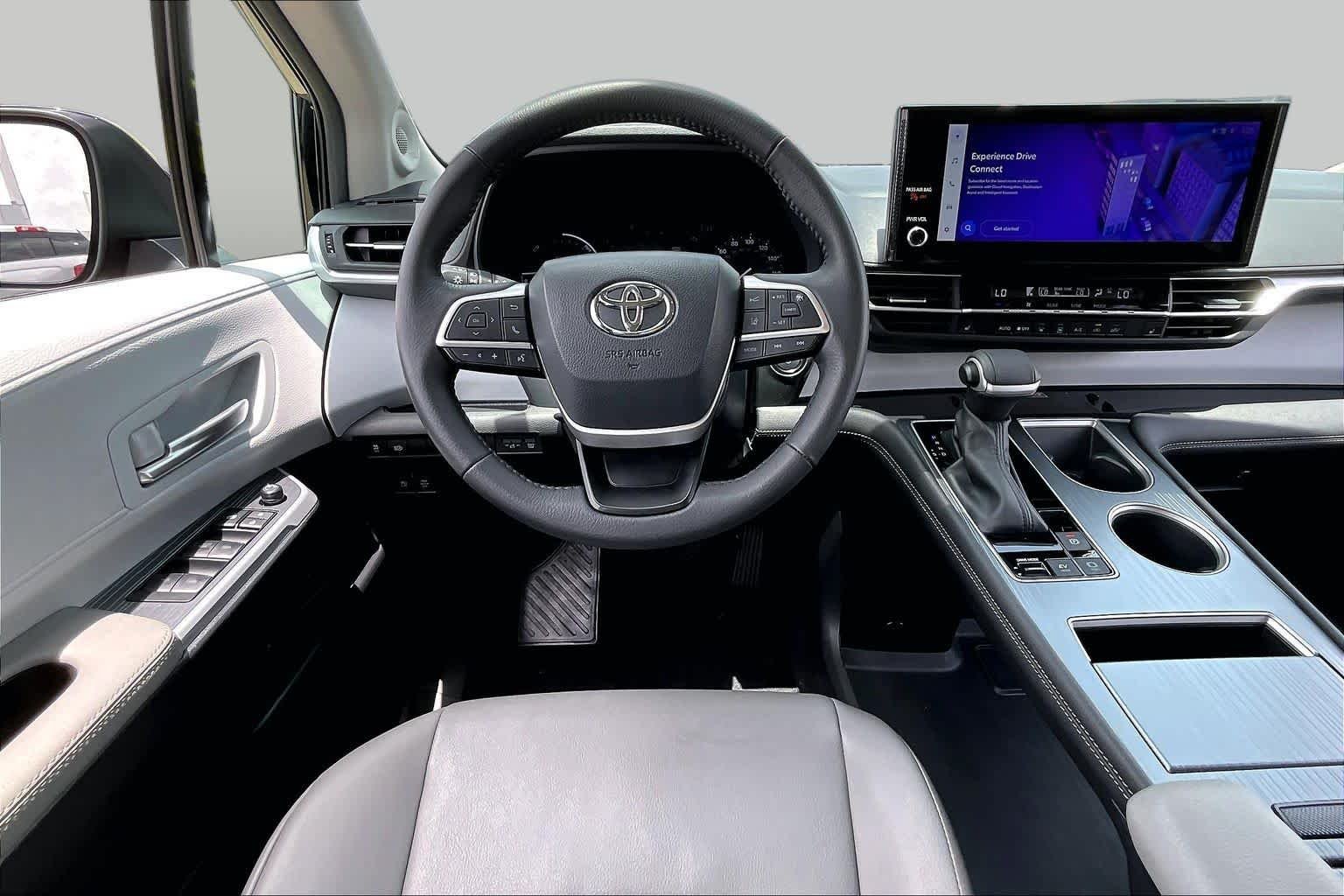 Used 2025 Midnight Black Metallic Toyota XLE image 6