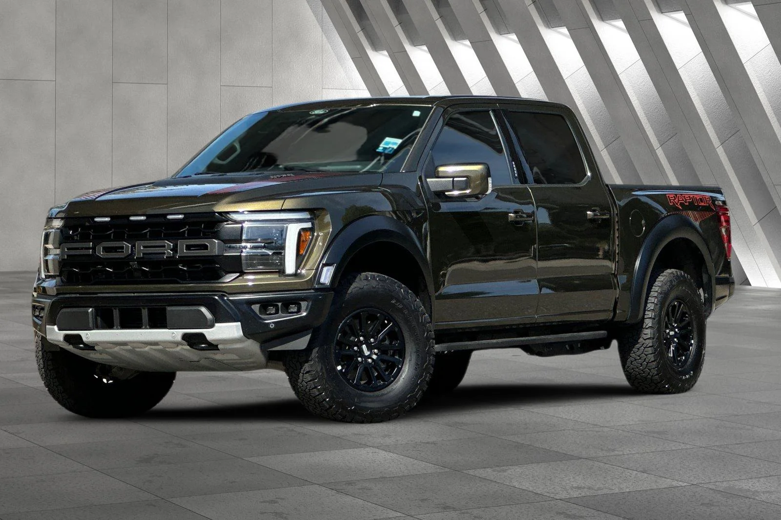Used 2024 Green Ford Raptor image 2