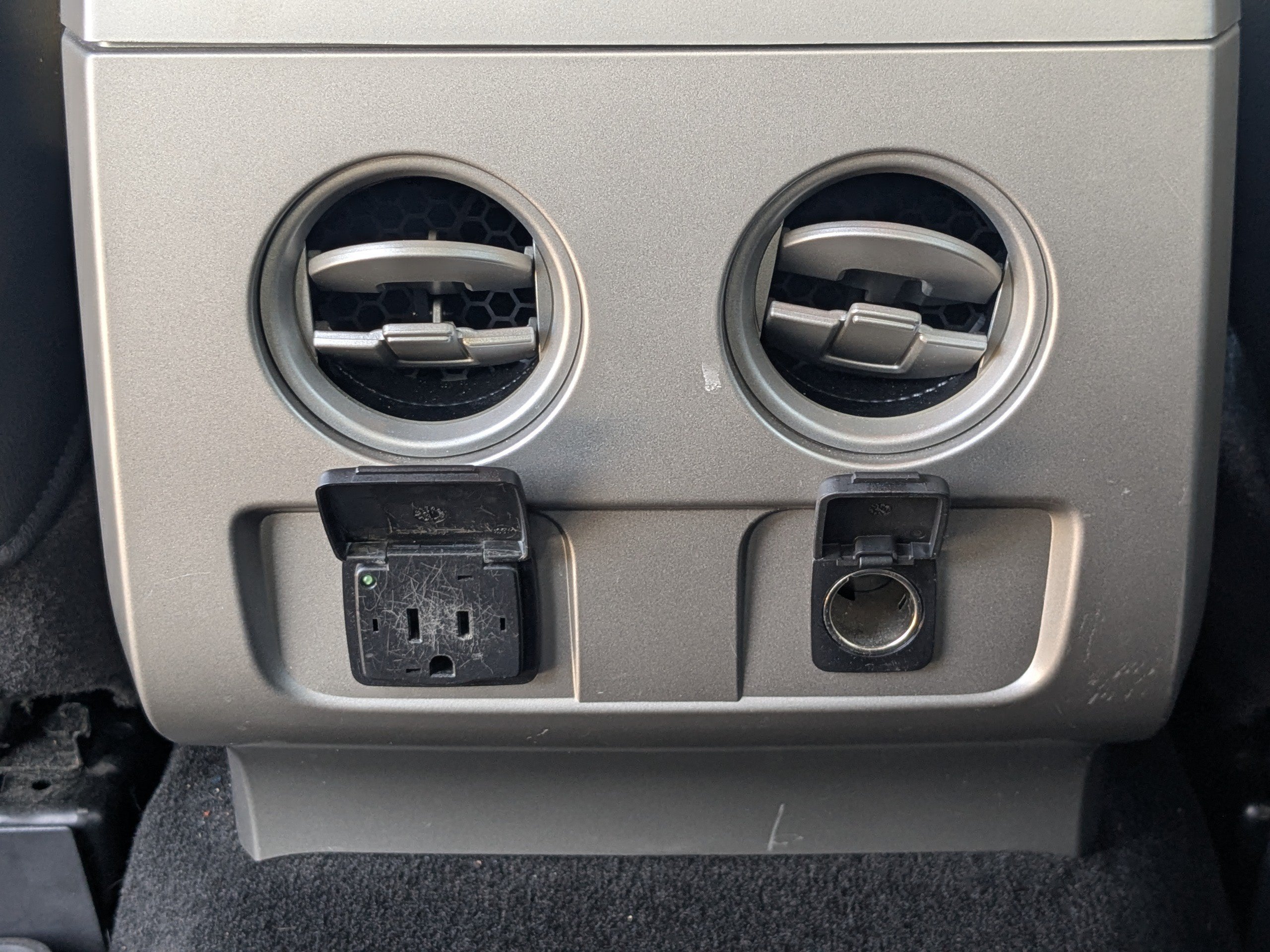2013 Ford F-150 FX4 - Photo 35