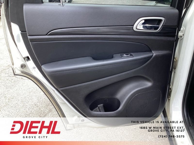 Used 2021 White Jeep Laredo X image 13
