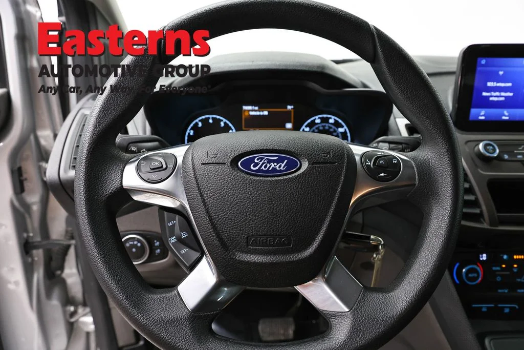 Used 2021 Silver Ford XLT image 10