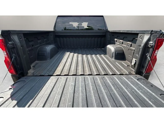 Used 2022 Gray Chevrolet RST image 33