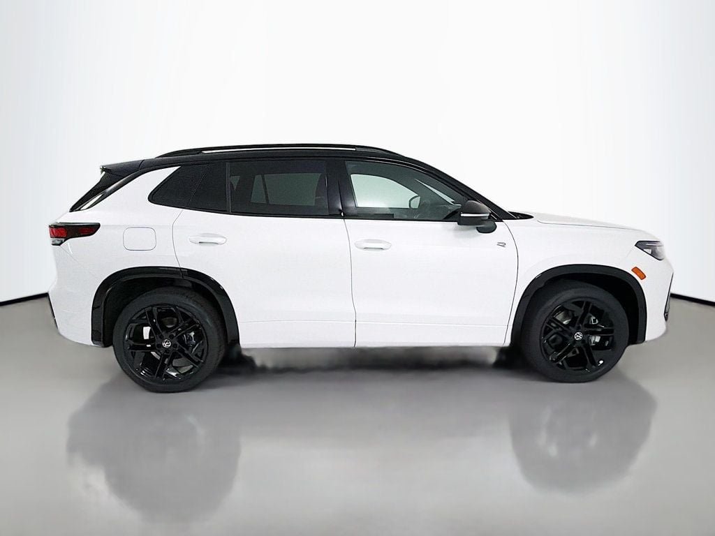 New 2026 Opal White w/Deep Black Roof Volkswagen 2.0T SE R-Line Black 4MOTION image 8