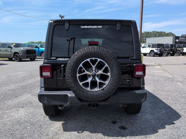 Used 2023 Black Jeep Sport S image 4