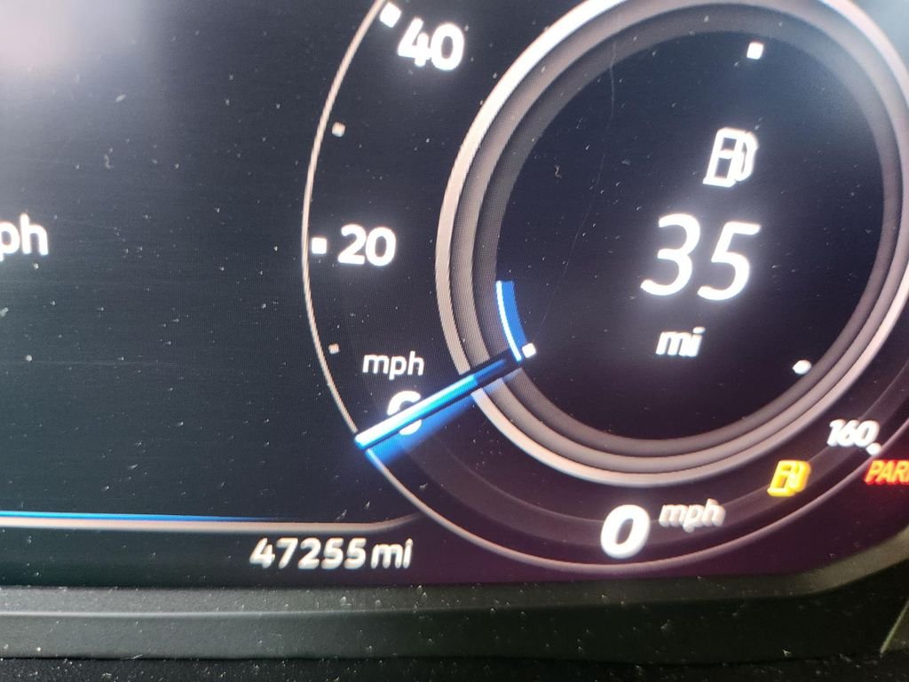 2023 Volkswagen Atlas SE w/Tech - Photo 16