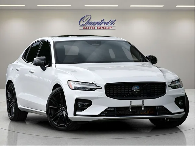 2023 Volvo S60 B5 Plus Black Edition