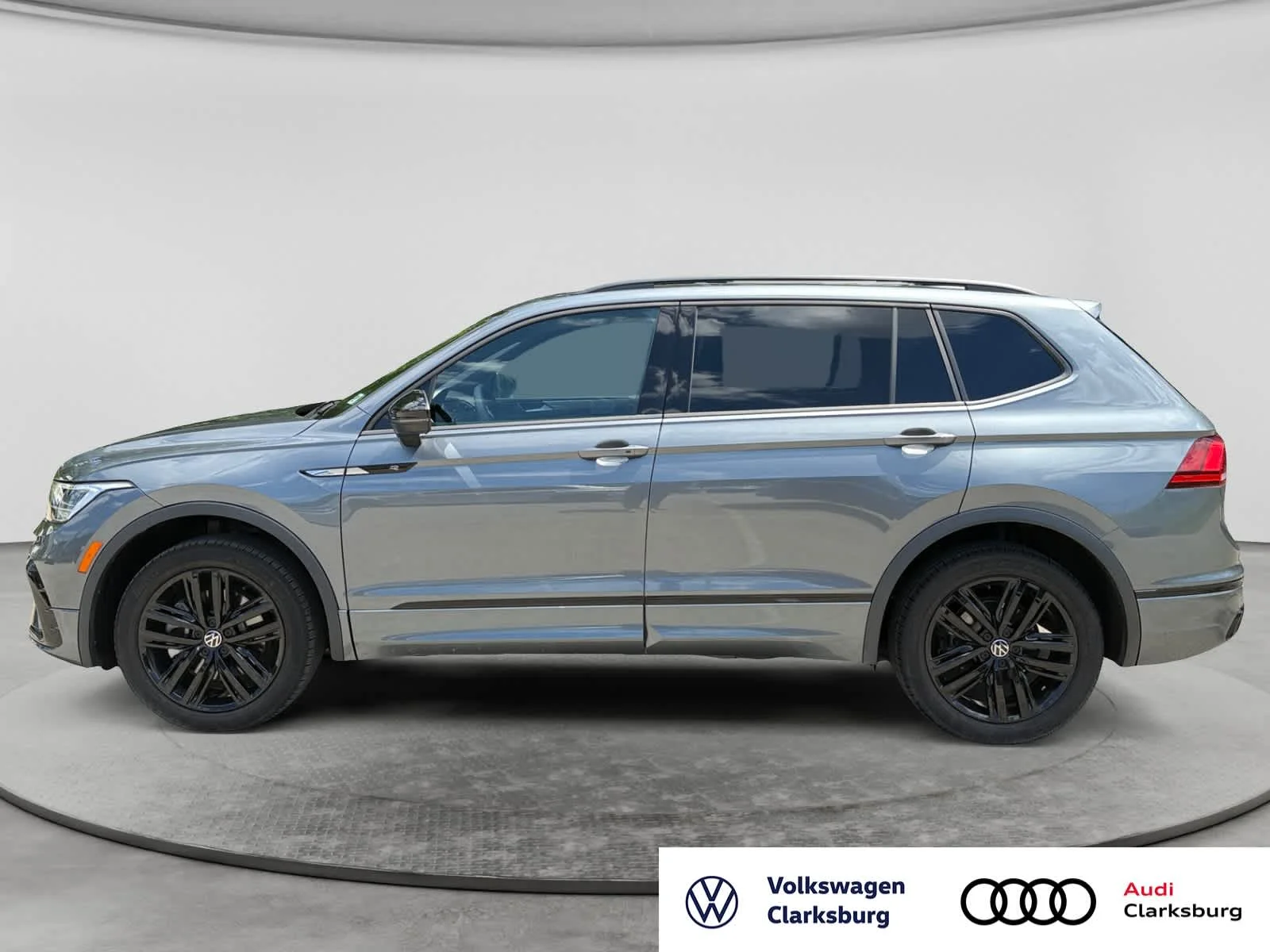 Used 2022 Platinum Gray Metallic Volkswagen SE R-Line Black image 8