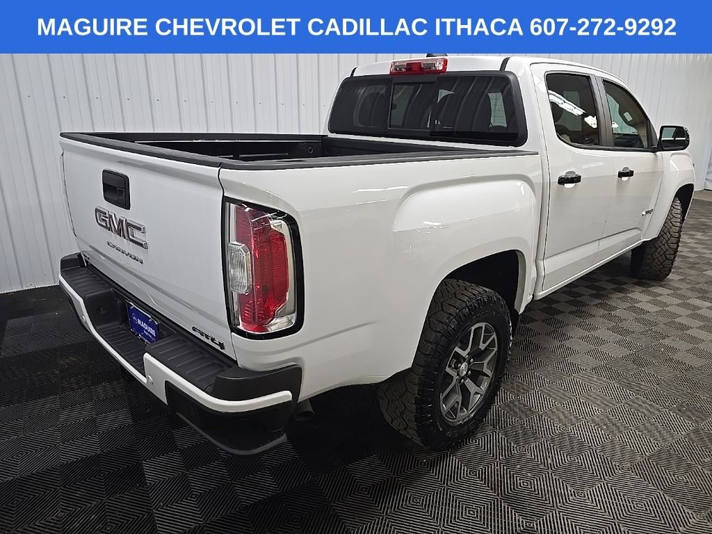 Used 2022 White GMC AT4 w/Leather image 10