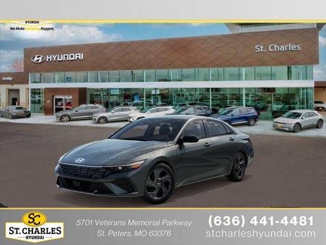 Used 2026 Gray Hyundai SEL Sport image 1