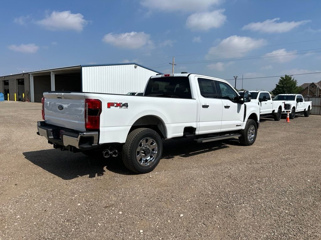 New 2026 Oxford White Ford Lariat image 7